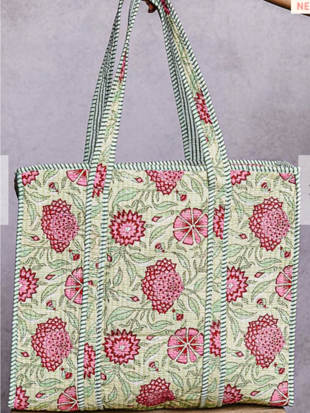 POL Floral Quilted Tote Bag - Pink & Mint - Picture 3 of 4